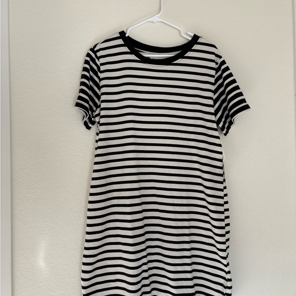 Black and White Striped T-Shirt Dress